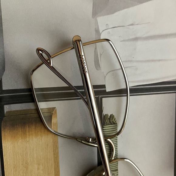 LOEWE silver mariposa eyeglasses - Picture 4 of 4